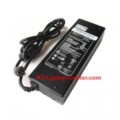 FSP Notebook Netzteil 19V/7,9A (150W MAX)