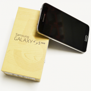 Samsug Galaxy S5 LTE + Plus SM-G901F Android Smartphone Handy 16GB Speicher Mobile ohne Simlock charcoal black