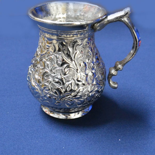 Handgemachtes Trinkset aus Kupfer Becher 8 Teilig aus der Türkei Handmade in Silber